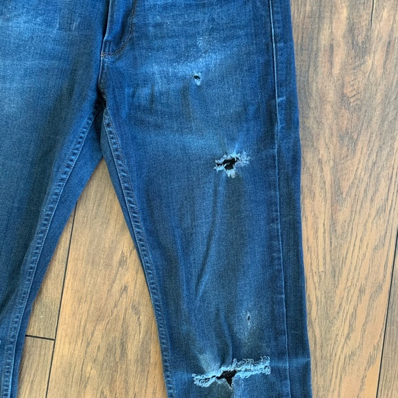PAIGE distressed denim - Picture 2 of 7